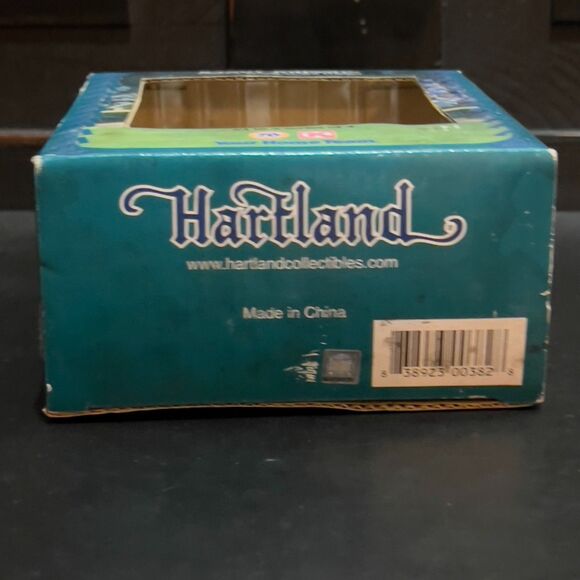 NEW IN BOX! Vintage 90s Hartland Cy Young Award Randy Johnson #51 Figure 4 of 4 - Picture 7 of 9